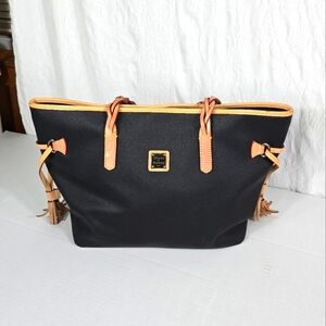 DOONEY AND BOURKE TOTE PURSE